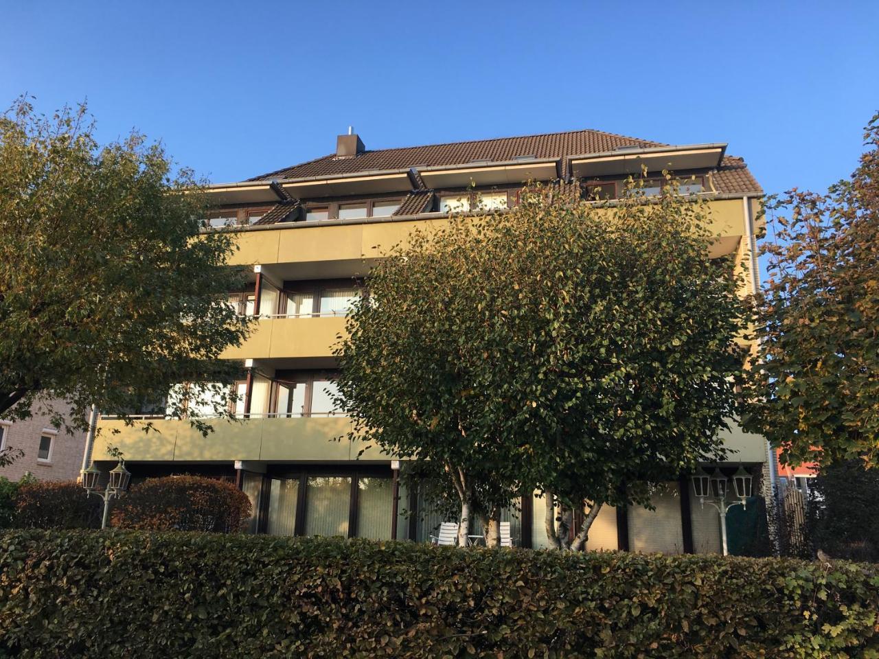 Haus Encore 比苏姆 外观 照片